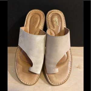 Excellent condition with a bit of shimmer